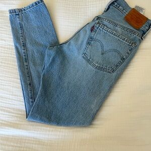 Levi's Women’s 501 skinny Blue Jeans